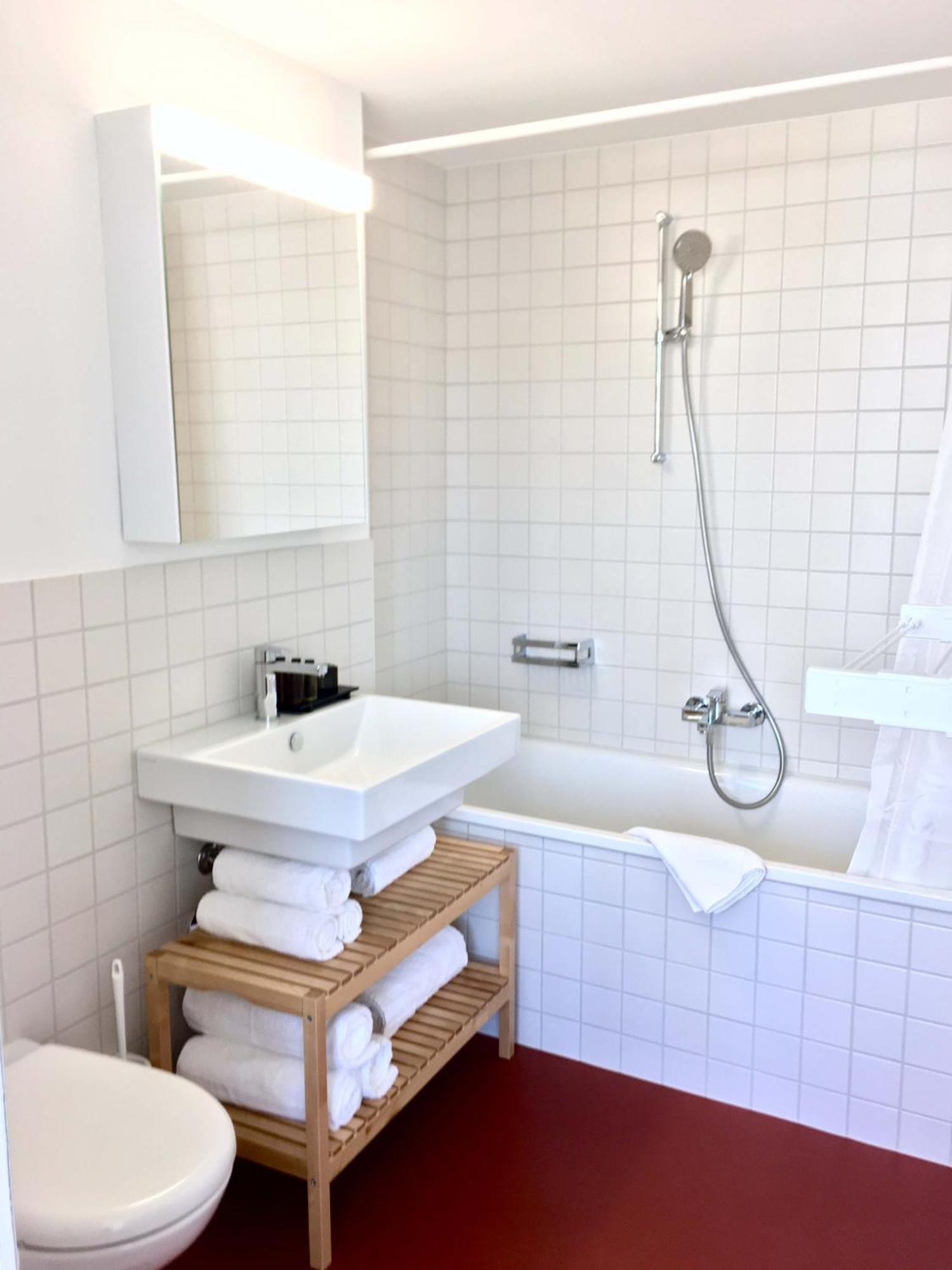 Viadukt Homestay Zürich Exteriör bild